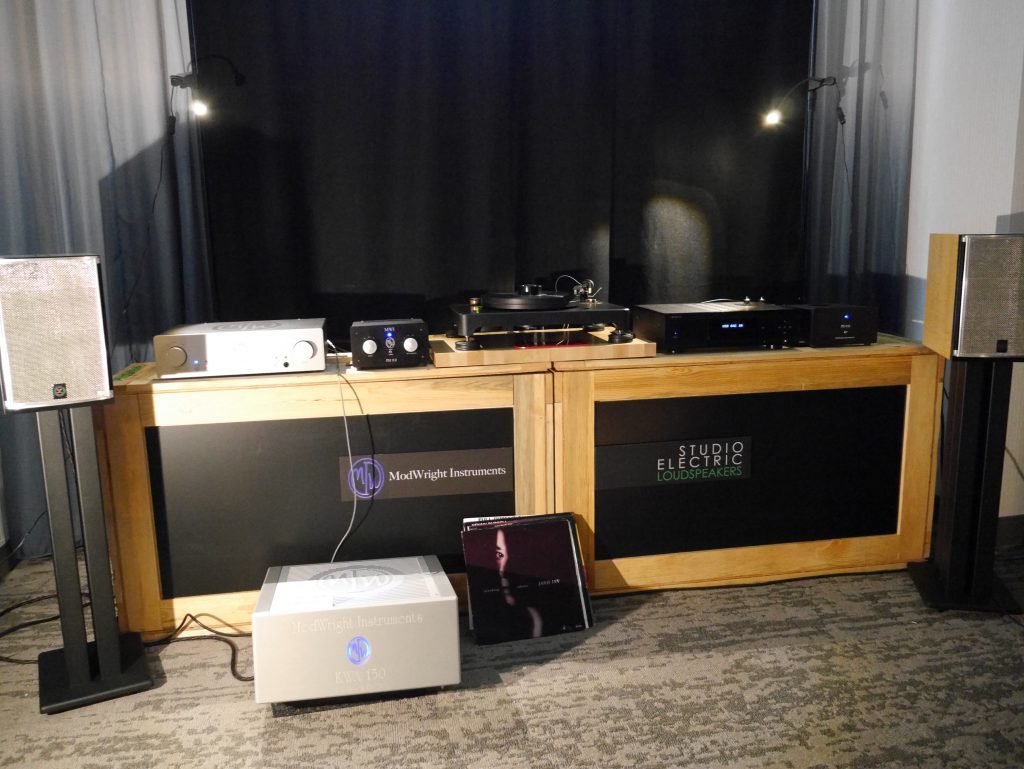 Studio Electric M4 Monitor Loudspeakers
