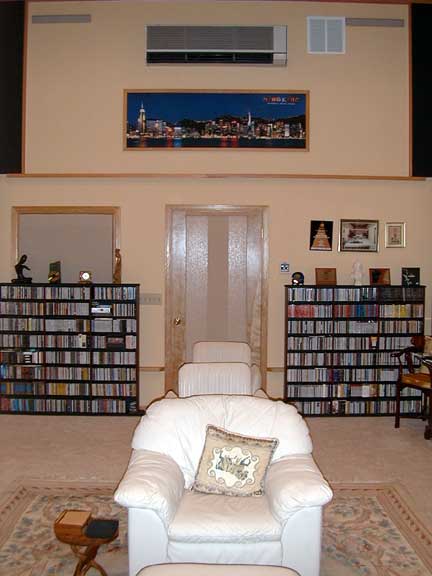 winston_listeningroom_rear_web.jpg (29899 bytes)