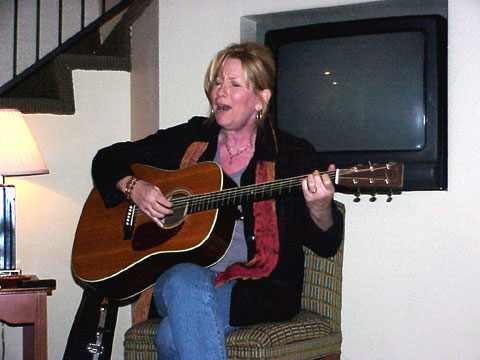 16.-Lori-Lieberman.jpg (44708 bytes)
