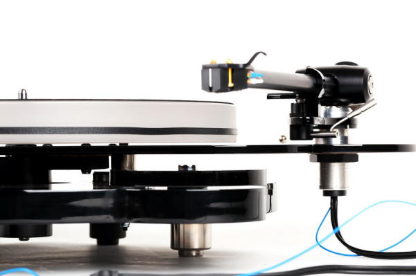 Origin Live Aurora Mk III and Onyx