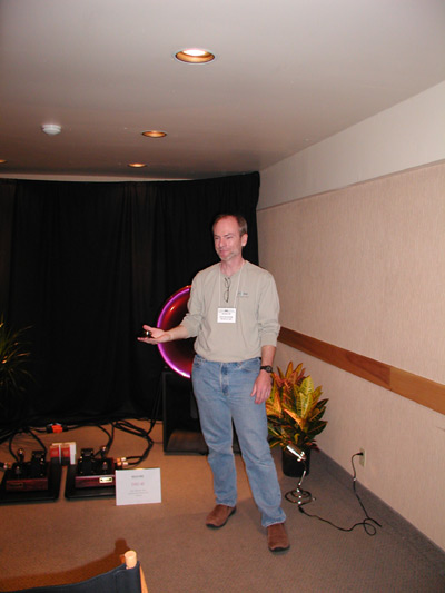 v6.jpg (51077 bytes)