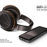 CEntrance Wraps iPhone in Hi-fi Player & Headphone Amp!