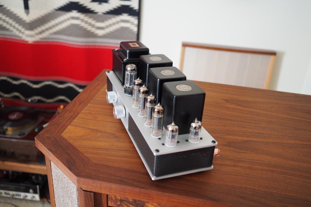 Still Audio EL84 Integrated Amplifier